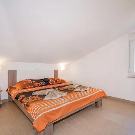 B&b-5 By Interhome Appartement *