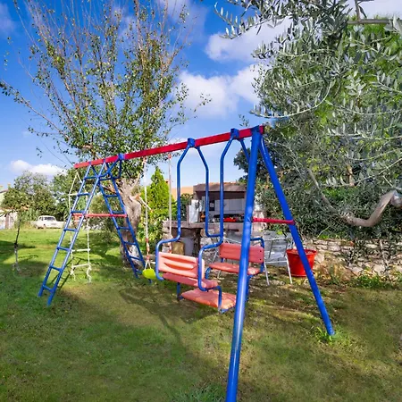 B&b-5 By Interhome Apartman